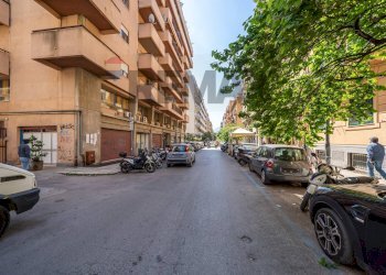 Edificio all\'aperto - Four-room apartment Via Vincenzo Di Marco
 
29, Palermo - photo 27