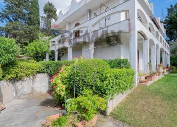 Casa all\'aperto - Villa VIA PERSEFONE
 
2, Palermo - photo 35