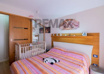 Camera / camera da letto - Four-room apartment via vincenzo bellini
 
15, Pedara - photo 10