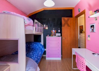 Camera / camera da letto - Four-room apartment via vincenzo bellini
 
15, Pedara - photo 21
