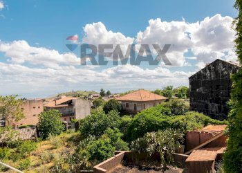 Edificio all\'aperto - Four-room apartment via vincenzo bellini
 
15, Pedara - photo 24