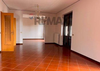Stanza vuota - Apartment Via Caramme
 
40, Valverde - photo 2