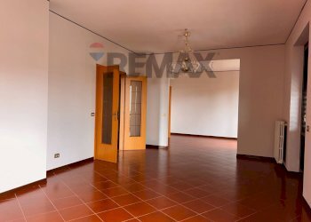 Stanza vuota - Apartment Via Caramme
 
40, Valverde - photo 3