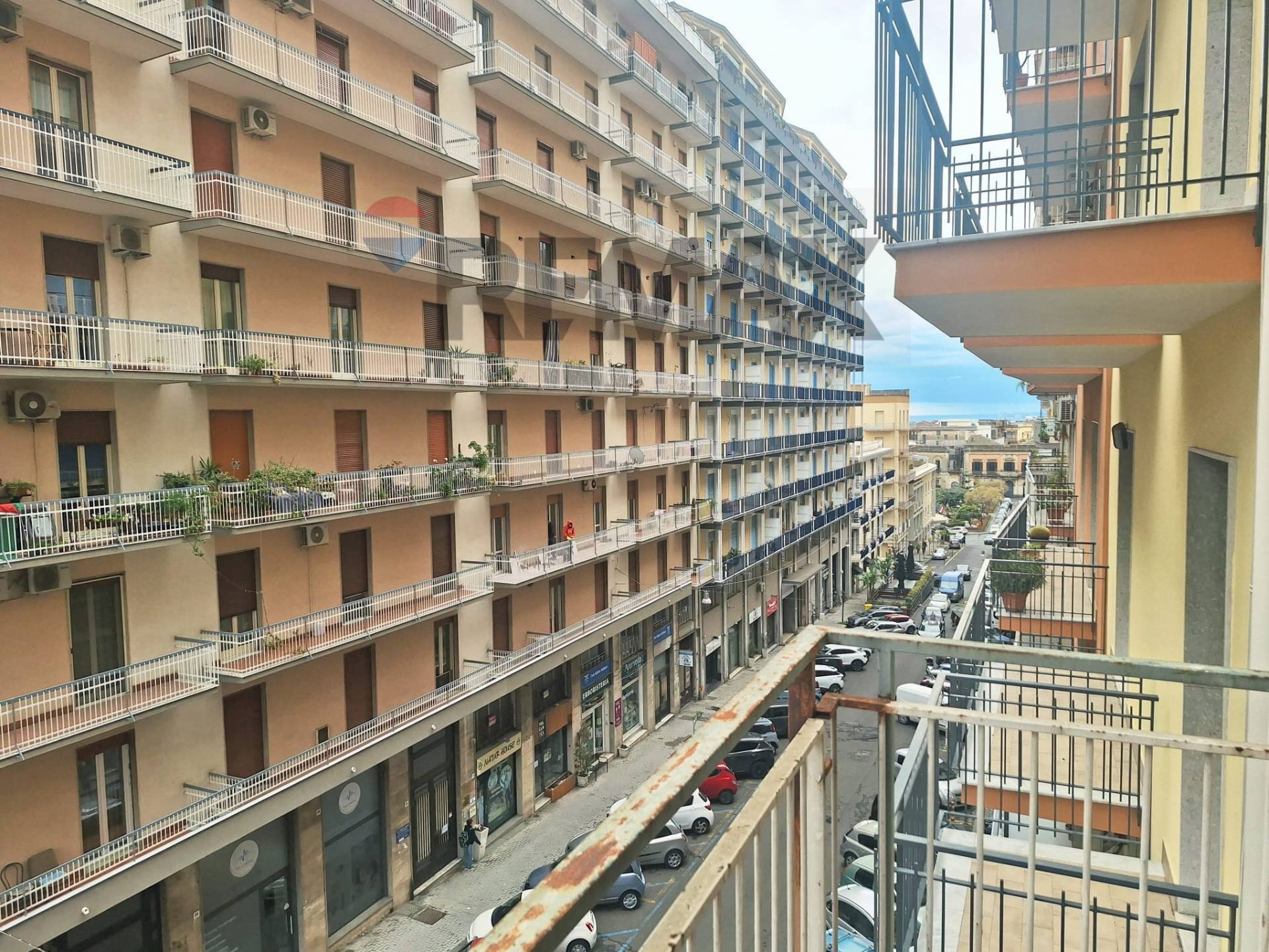 Edificio all\'aperto - Ufficio Corso Sicilia
71, Acireale - foto 2