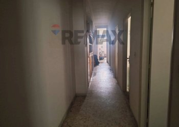 Hall / corridoio - Ufficio Corso Sicilia
 
71, Acireale - foto 7