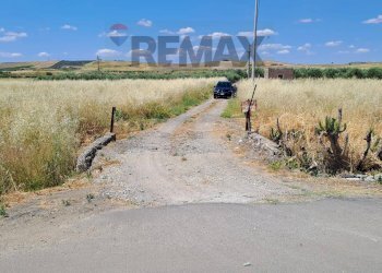 Vista dell\'acqua - Terreno agricolo Contrada Timpa (Sferro)
snc, Ramacca - foto 7