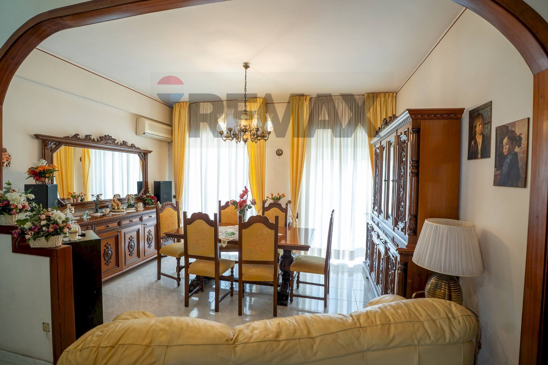 Sala da pranzo - Apartment Via Salvatore Salomone Marino
 
174, Catania - photo 1