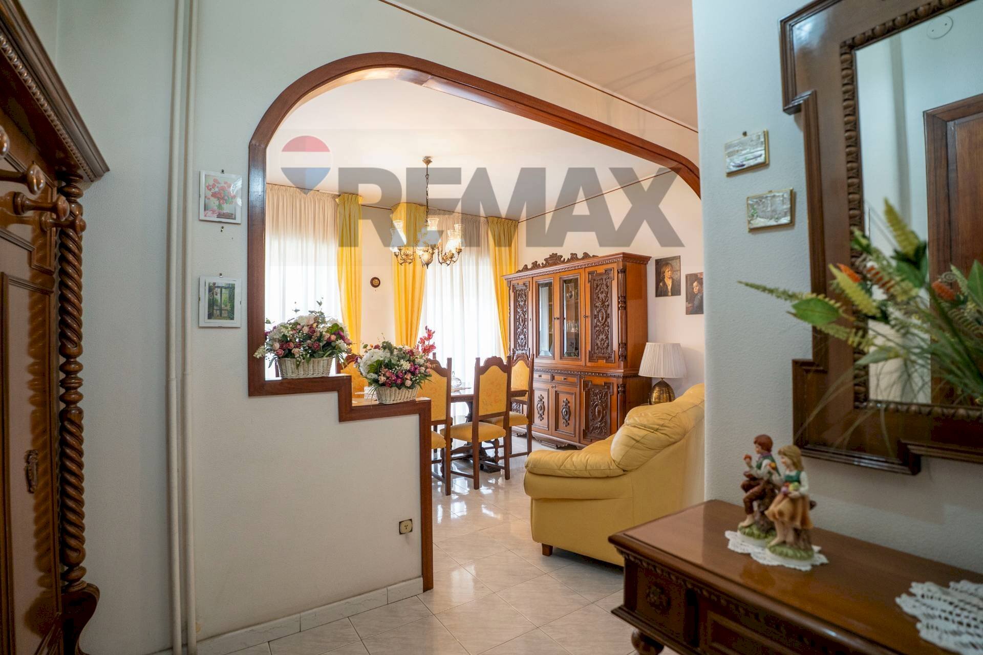 Soggiorno - Apartment Via Salvatore Salomone Marino
174, Catania - photo 2