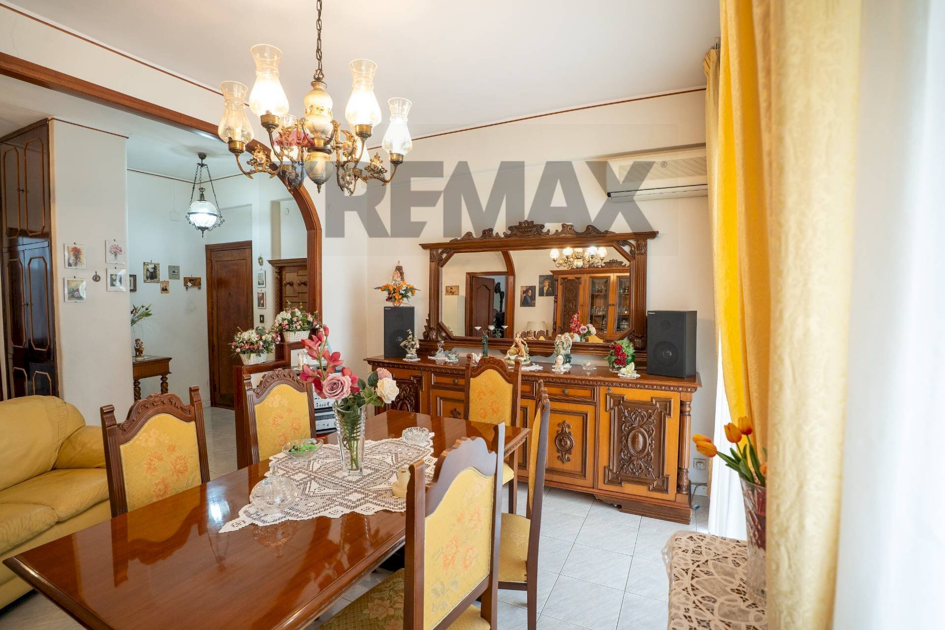 Sala da pranzo - Apartment Via Salvatore Salomone Marino
174, Catania - photo 3