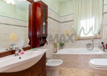 Bagno - Appartamento Via della Chiesa
 
31, Fiumefreddo di Sicilia - foto 14