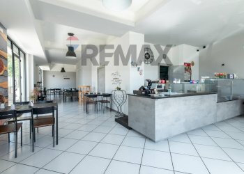 Cucina - Commercial Premises Via Etnea
191, Lentini - photo 3