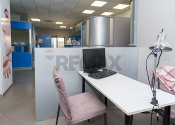 Ufficio - Attività Commerciale via Antonio Gramsci
 
91/A, Gravina di Catania - foto 15