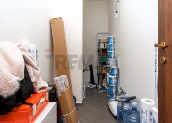 Non correlato - Attività Commerciale via Antonio Gramsci
 
91/A, Gravina di Catania - foto 26