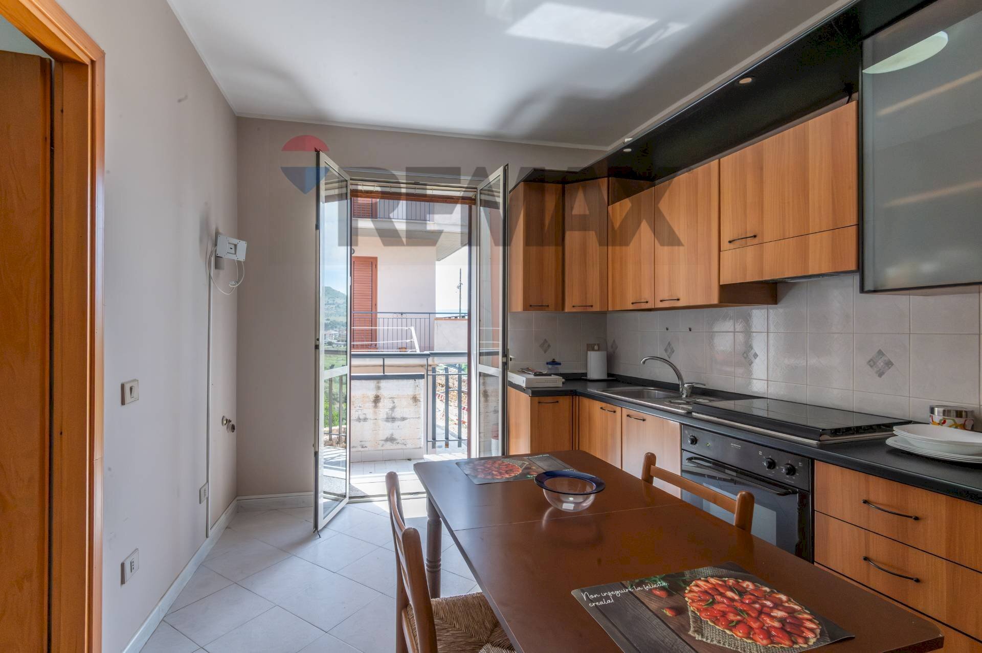 Cucina - Casa indipendente Via Dei Vespri
 
1, Carlentini - foto 1