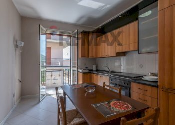 Cucina - Casa indipendente Via Dei Vespri
 
1, Carlentini - foto 6