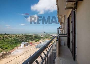 Balcone - Casa indipendente Via Dei Vespri
 
1, Carlentini - foto 8