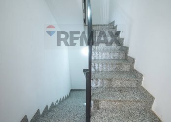Scale - Casa indipendente Via Dei Vespri
 
1, Carlentini - foto 35