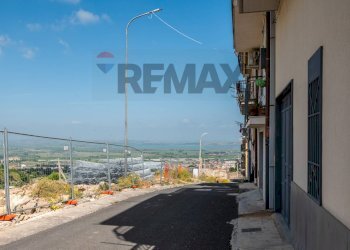Edificio all\'aperto - Casa indipendente Via Dei Vespri
 
1, Carlentini - foto 45