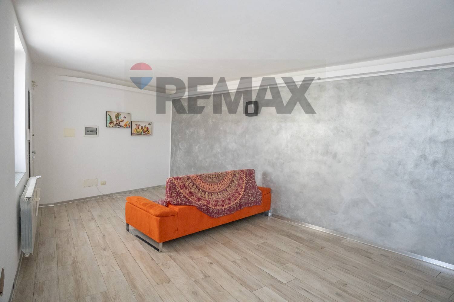 Soggiorno - Three-room apartment Via Corridoni
4, Gavirate - photo 3