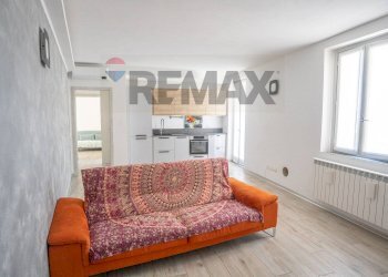 Soggiorno - Three-room apartment Via Corridoni
 
4, Gavirate - photo 1