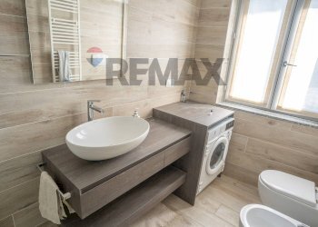 Bagno - Three-room apartment Via Corridoni
 
4, Gavirate - photo 9