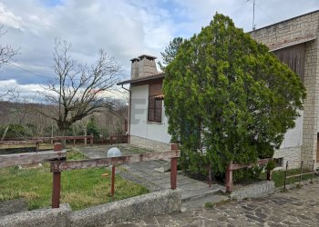 Casa all\'aperto - Villa loc. Valdolmo
 
53, Sassoferrato - foto 4