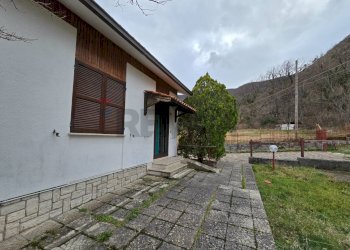 Terrazza - Villa loc. Valdolmo
 
53, Sassoferrato - foto 8