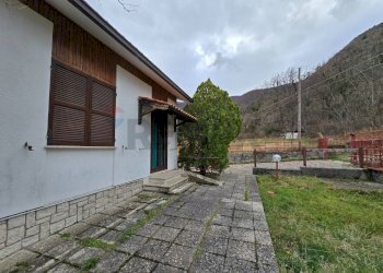 Terrazza - Villa loc. Valdolmo
 
53, Sassoferrato - foto 10