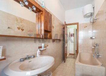 Bagno - Apartment via Rocca Priora
77, Roma - photo 10