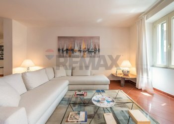 Soggiorno - Attico via Vittorio Emanuele
 
4, La Maddalena - foto 16