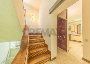 Scale - Casa semi indipendente Via Maiori
 
58, Fiumicino - foto 13
