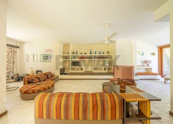 Soggiorno - Casa semi indipendente Via Maiori
 
58, Fiumicino - foto 38