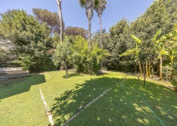 Giardino - Casa semi indipendente Via Maiori
 
58, Fiumicino - foto 61