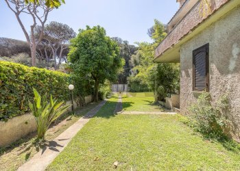 Giardino - Casa semi indipendente Via Maiori
 
58, Fiumicino - foto 104