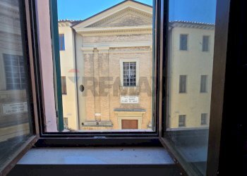 Edificio all\'aperto - Appartamento Corso don Minzoni
 
65, Sassoferrato - foto 26