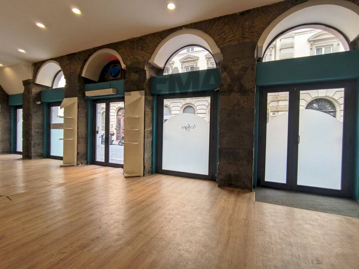 Ricezione / Lobby - Locale Commerciale Via Domenico Rossetti
 
4, Trieste - foto 1