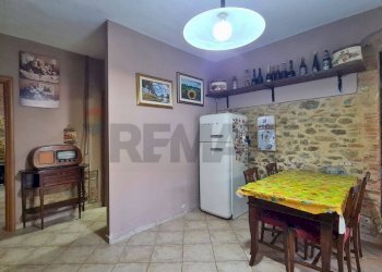 Cucina - Casa indipendente Gambassi Terme - foto 14
