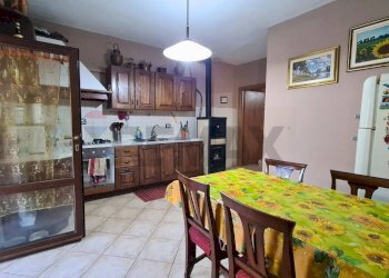 Cucina - Casa indipendente Gambassi Terme - foto 16
