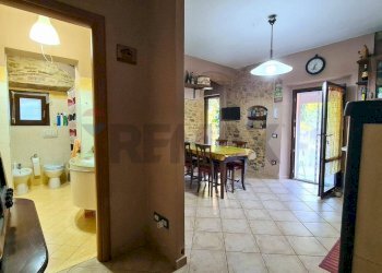 Cucina - Casa indipendente Gambassi Terme - foto 17