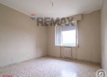 camera matrimoniale - Four-room apartment Vinci - photo 3