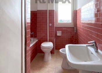 Bagno - Four-room apartment Vinci - photo 6