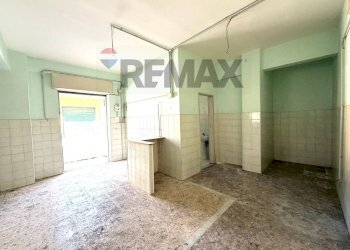 Stanza vuota - Locale Commerciale via lazio
 
1, Afragola - foto 6