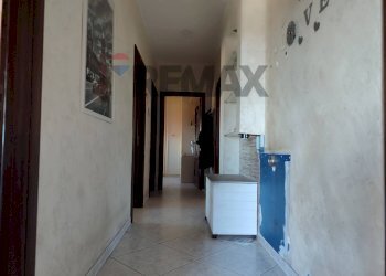 Hall / corridoio - Four-room apartment Corso Indipendenza
 
2, Belpasso - photo 6