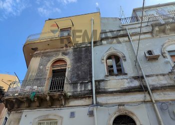Edificio all\'aperto - Quadrilocale via ortolani
 
68, Catania - foto 2