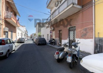 Edificio all\'aperto - Casa semi indipendente Via Giuseppe Martucci
 
41, Catania - foto 5