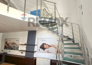 Scale - Commercial Premises Via IV Novembre
45, Lucera - photo 13