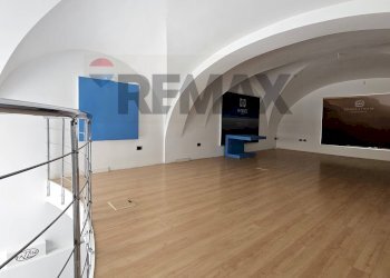 Stanza vuota - Commercial Premises Via IV Novembre
45, Lucera - photo 15