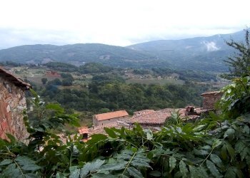 Vista delle montagne - Casa semi indipendente via cavour
27, Castelnuovo di Val di Cecina - foto 17