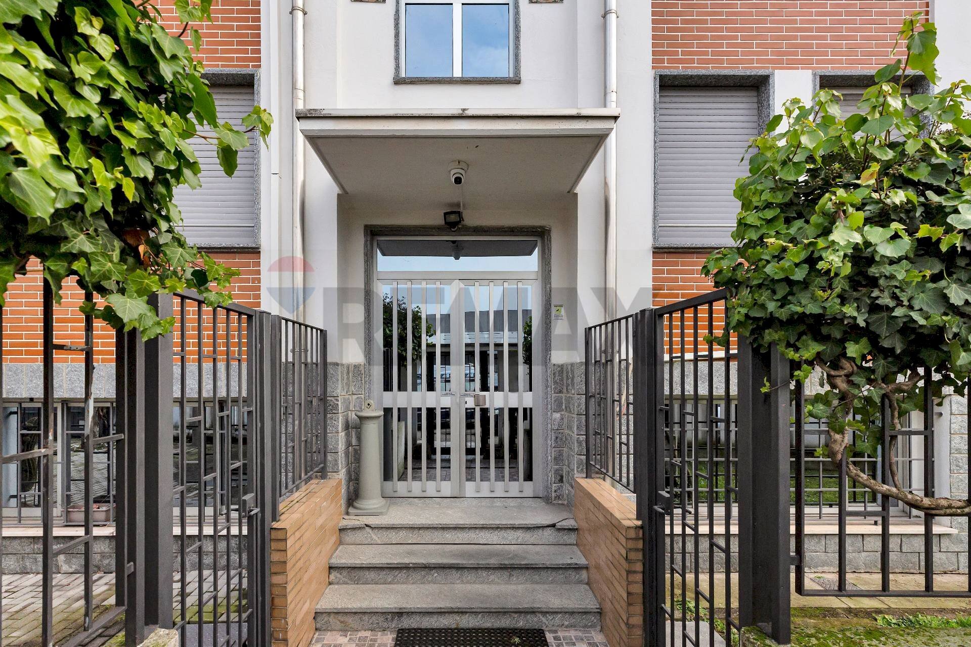 Casa all\'aperto - Capannone VIA DI VITTORIO
47, Peschiera Borromeo - foto 3