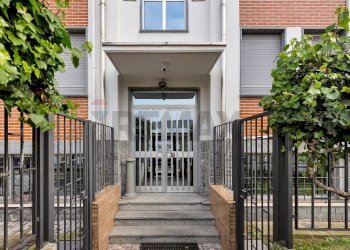 Casa all\'aperto - Capannone VIA DI VITTORIO
47, Peschiera Borromeo - foto 3